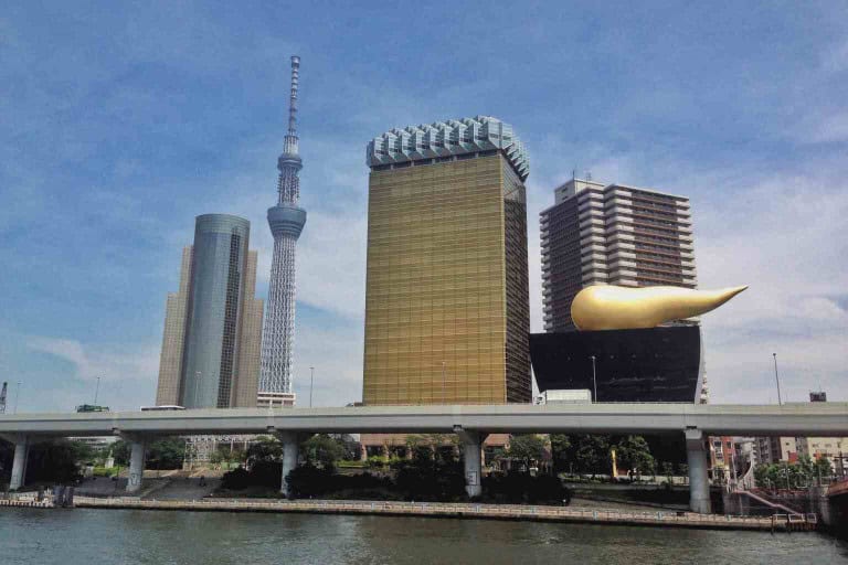 Tokyo skyline buildings