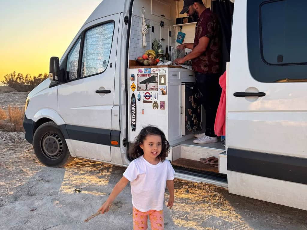 vanlife with kids benefits