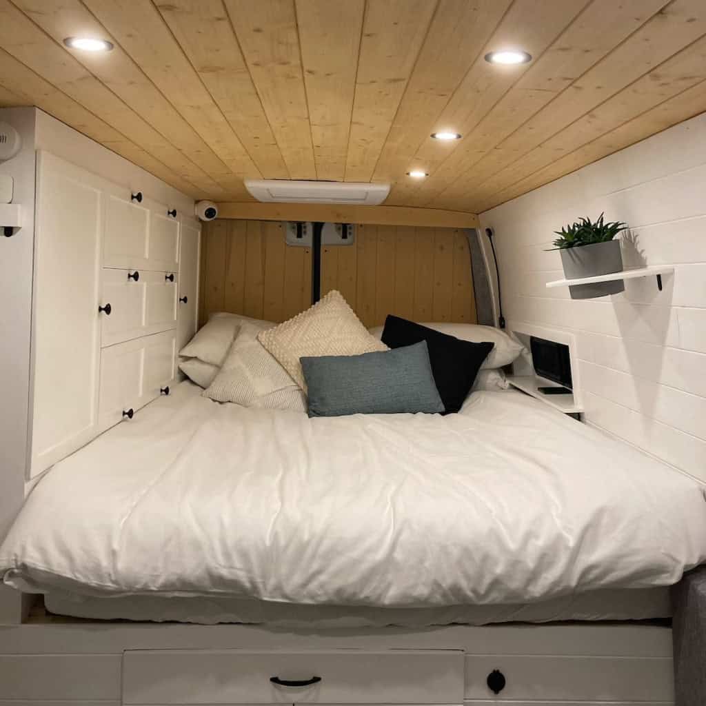 Campervan bedroom